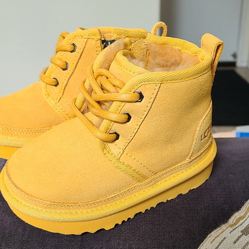 Toddler uggs